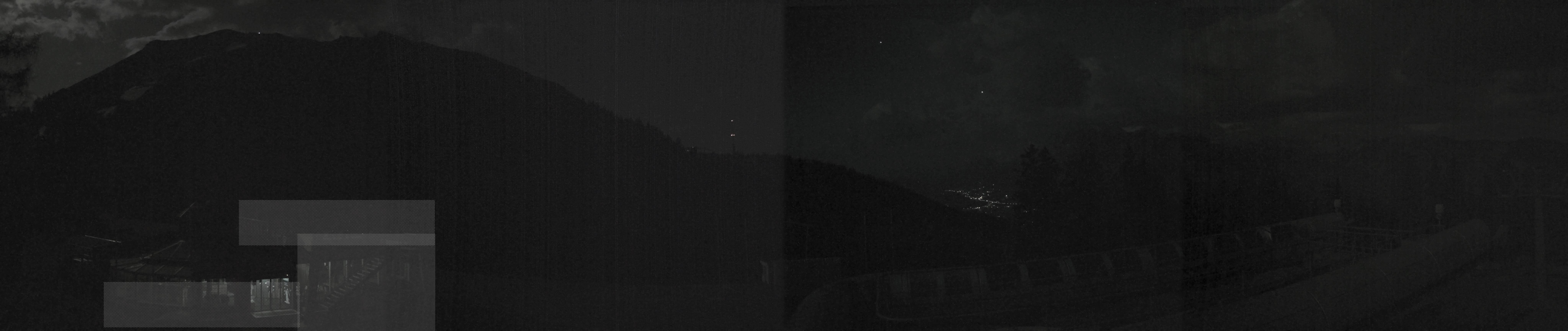 Archived image Webcam Top station Höfi Express II (1821 m)