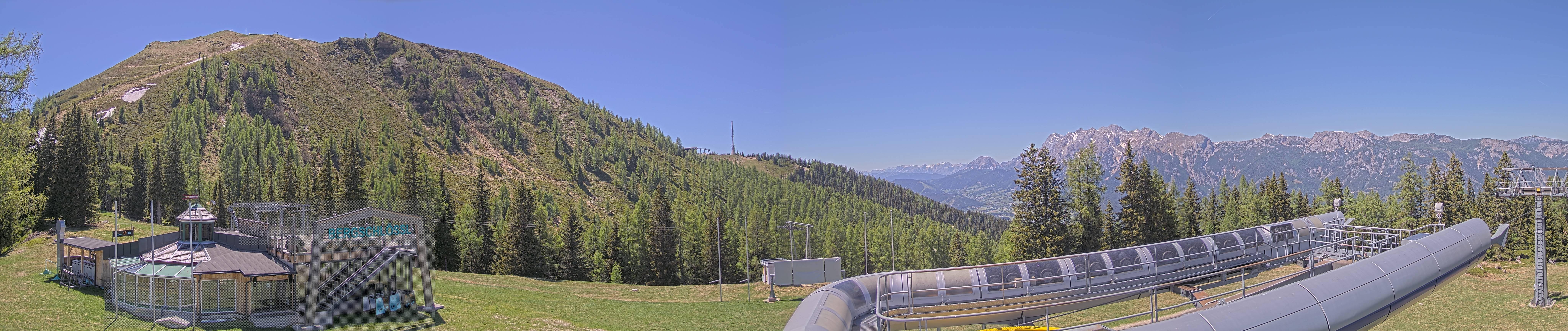 Archiv Foto Webcam Bergstation Höfi Express II (1821 m)