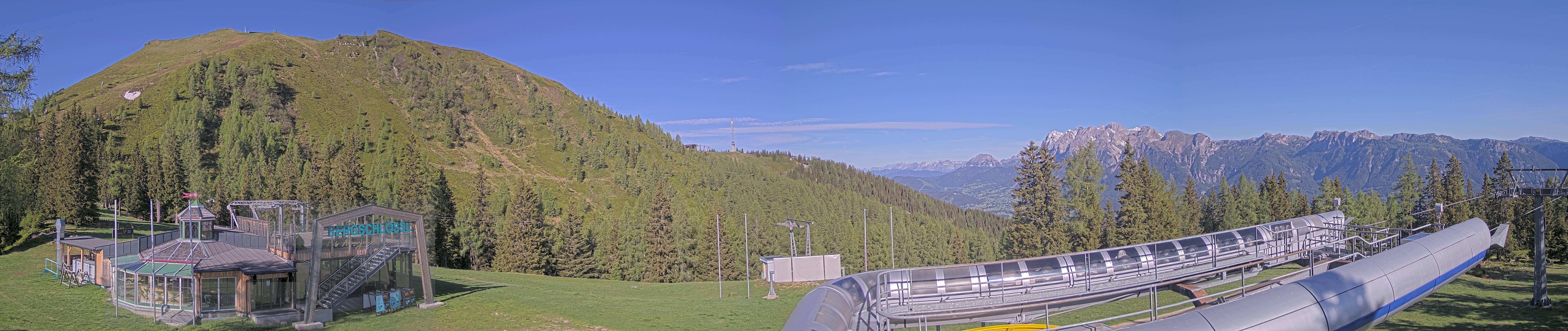 Archived image Webcam Top station Höfi Express II (1821 m)