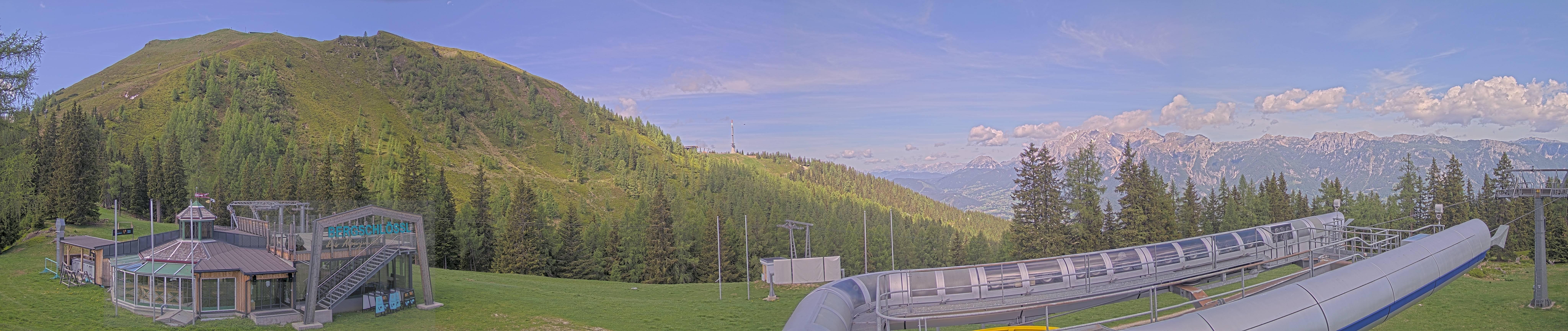Archiv Foto Webcam Bergstation Höfi Express II (1821 m)