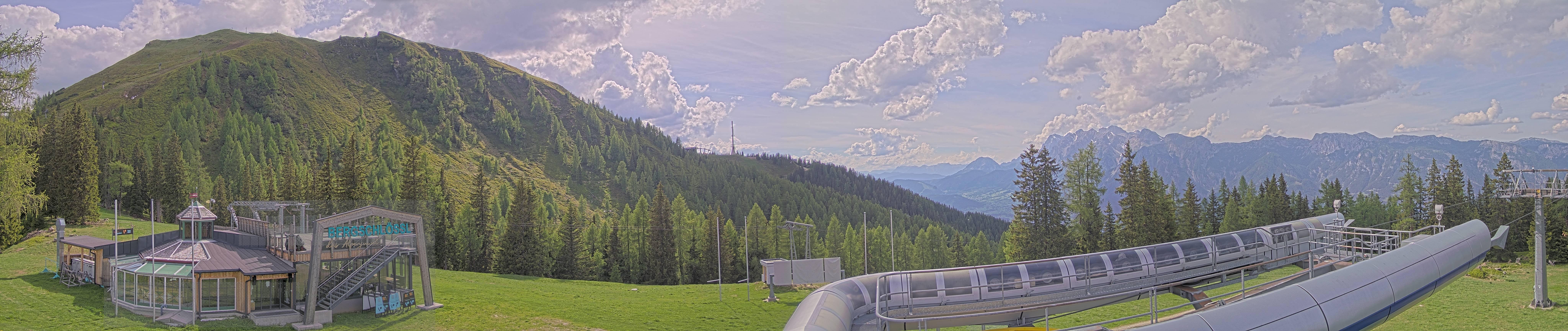 Archiv Foto Webcam Bergstation Höfi Express II (1821 m)