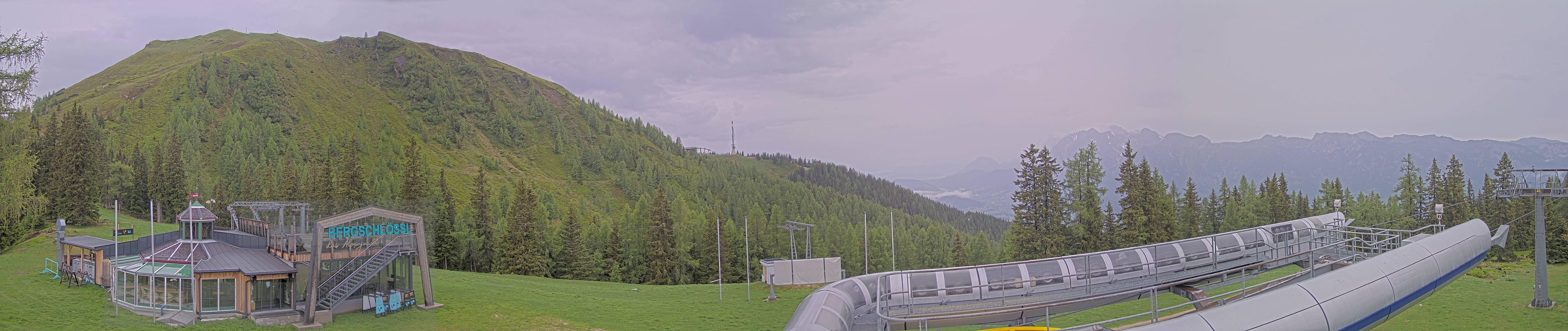 Archiv Foto Webcam Bergstation Höfi Express II (1821 m)