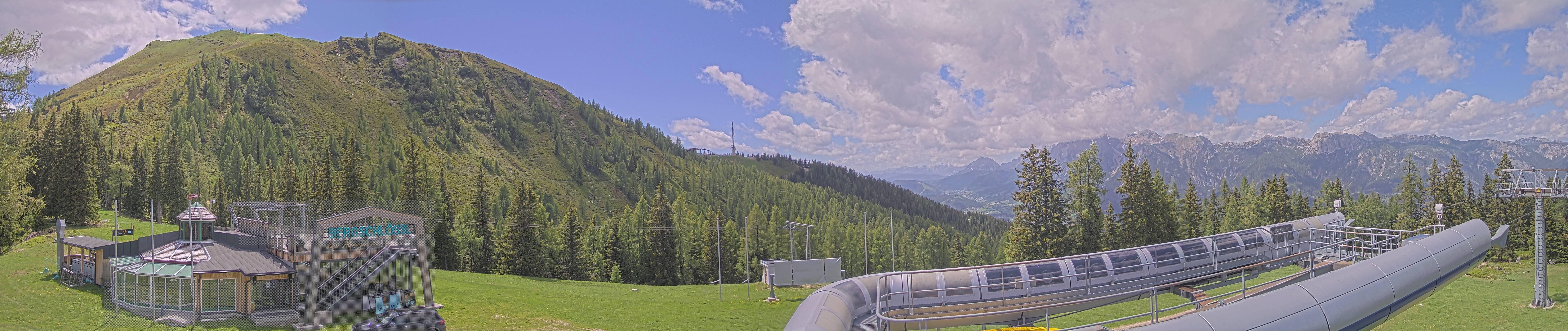 Archived image Webcam Top station Höfi Express II (1821 m)