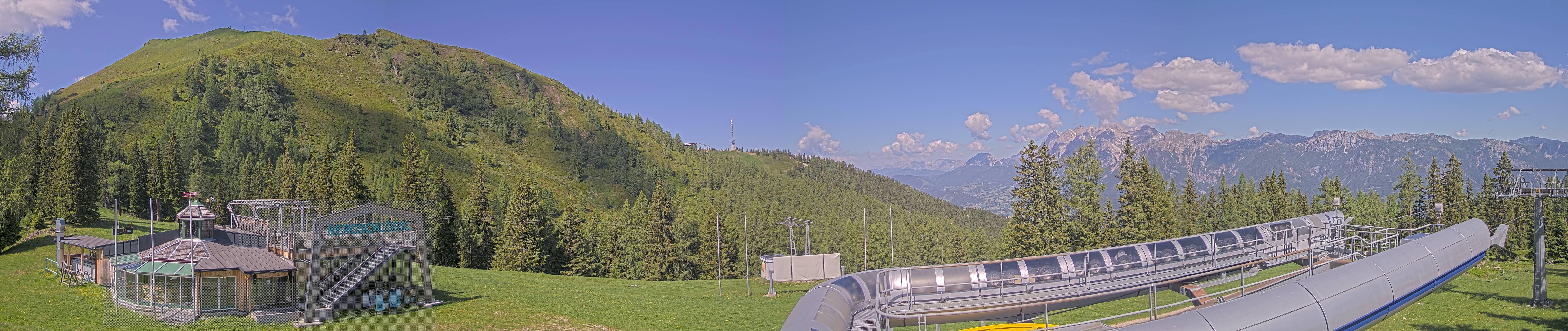 Archiv Foto Webcam Bergstation Höfi Express II (1821 m)