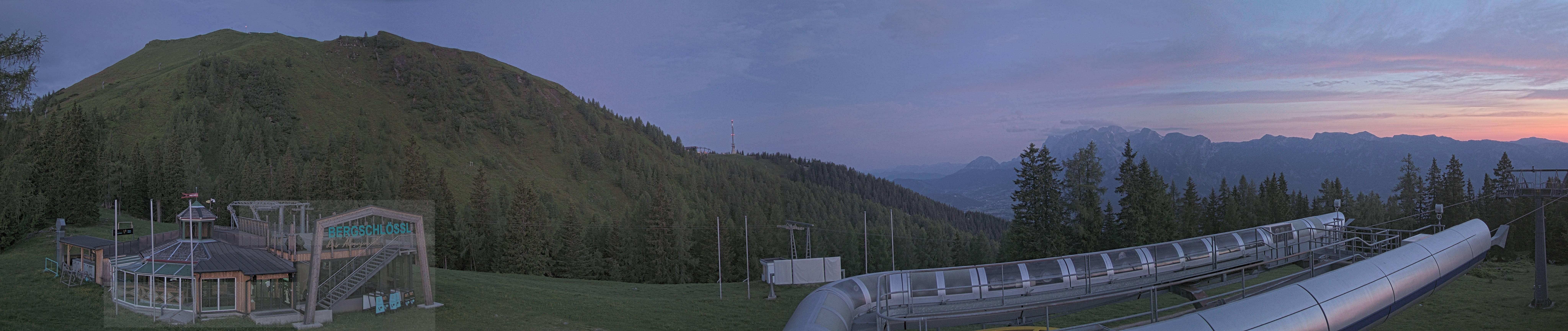Archiv Foto Webcam Bergstation Höfi Express II (1821 m)