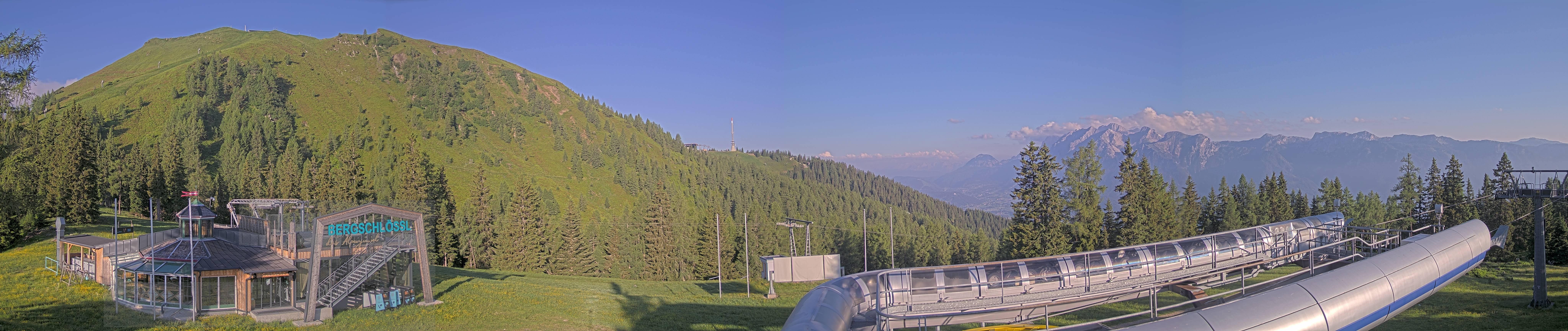 Archiv Foto Webcam Bergstation Höfi Express II (1821 m)