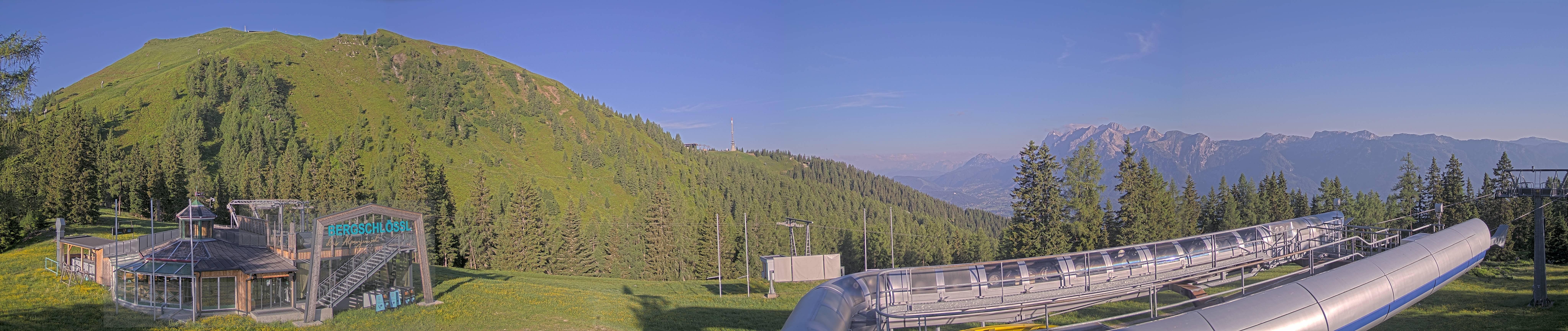 Archiv Foto Webcam Bergstation Höfi Express II (1821 m)