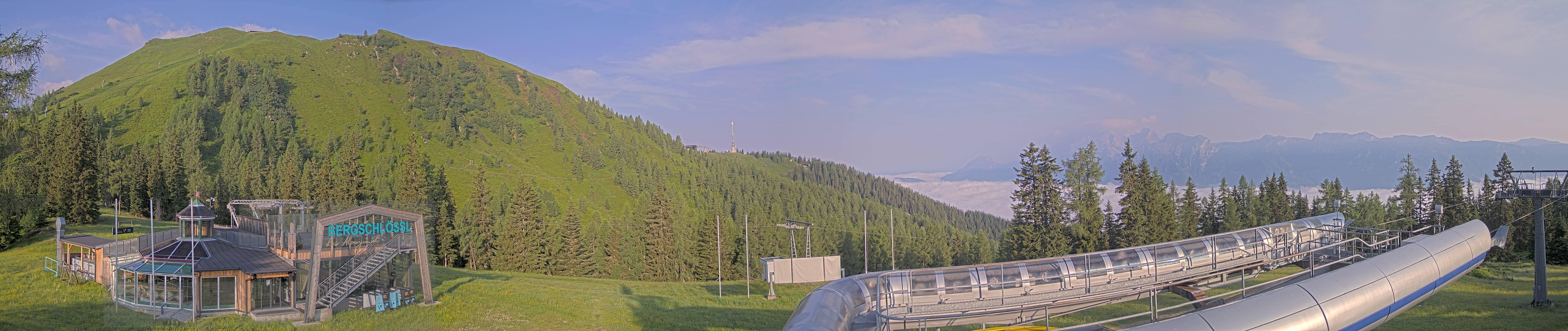 Archived image Webcam Top station Höfi Express II (1821 m)