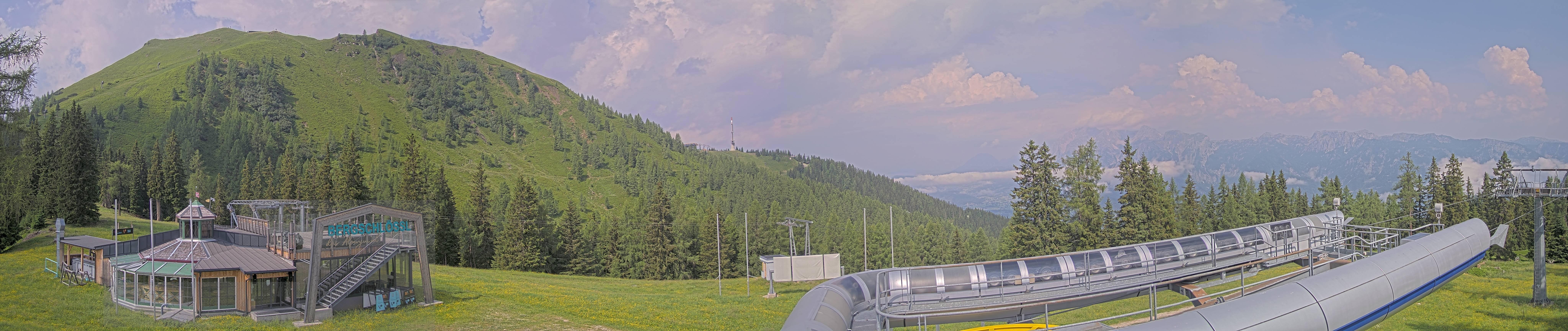 Archiv Foto Webcam Bergstation Höfi Express II (1821 m)