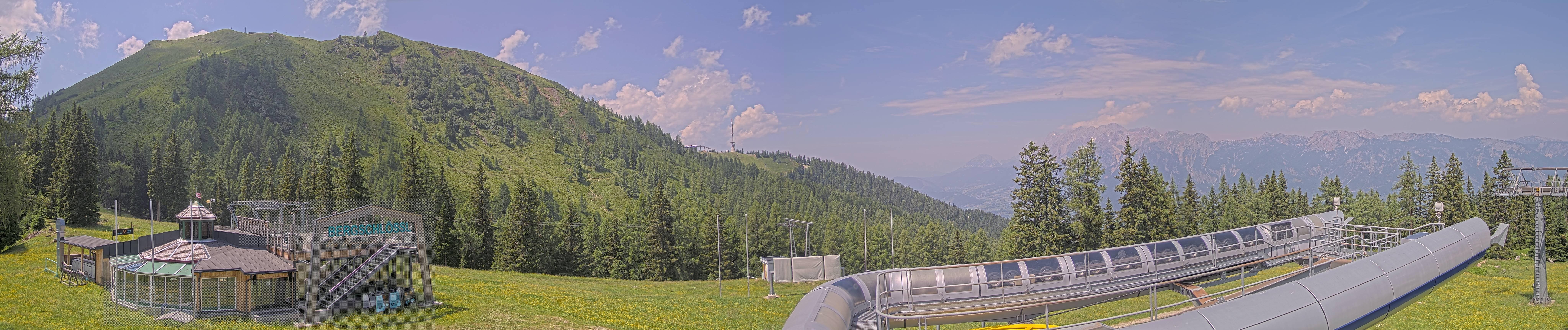 Archiv Foto Webcam Bergstation Höfi Express II (1821 m)