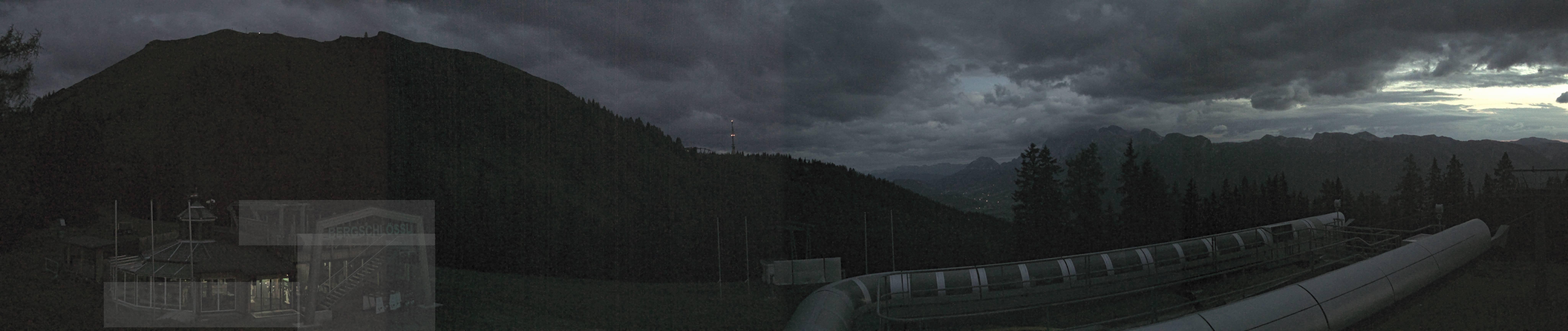 Archiv Foto Webcam Bergstation Höfi Express II (1821 m)