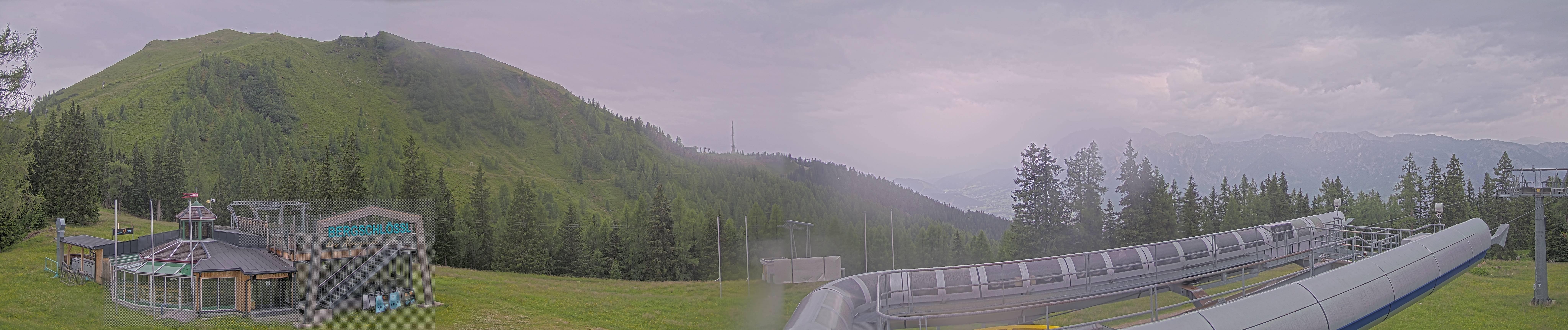 Archived image Webcam Top station Höfi Express II (1821 m)