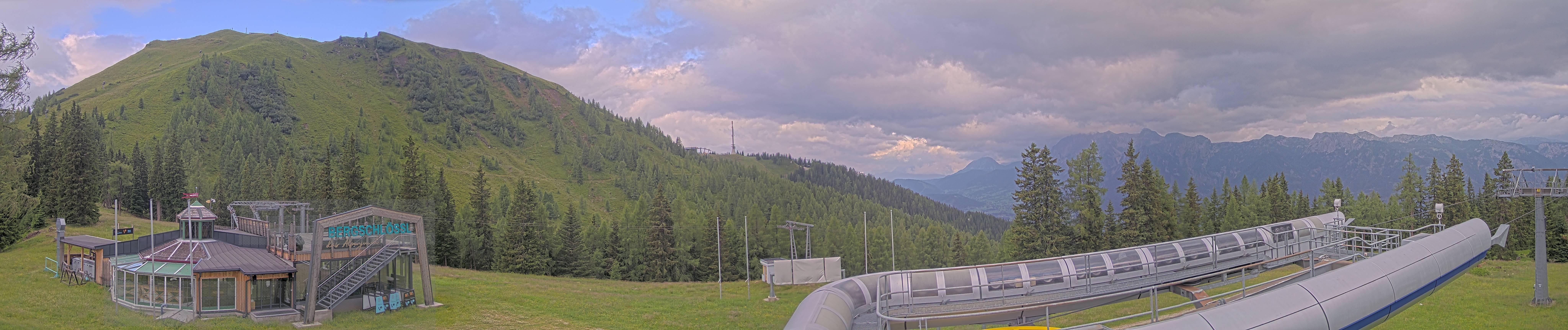 Archiv Foto Webcam Bergstation Höfi Express II (1821 m)