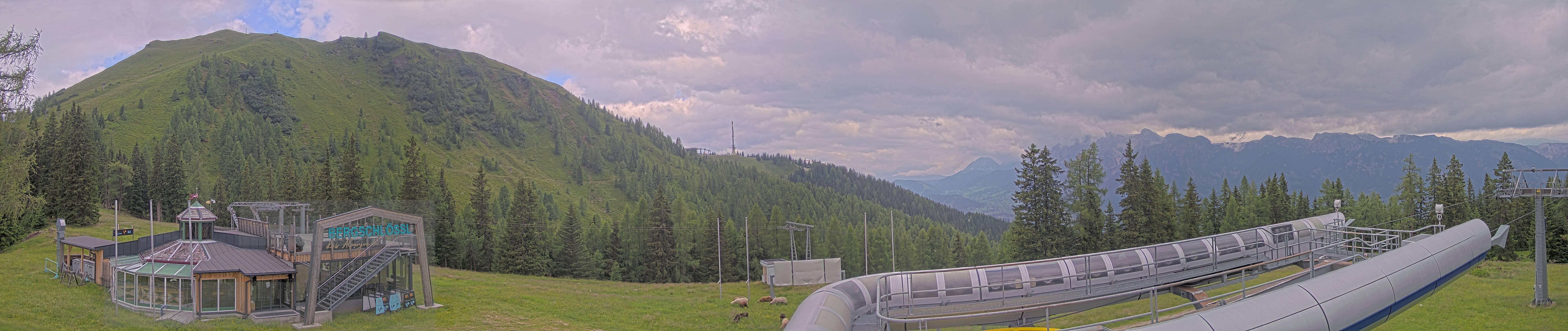 Archiv Foto Webcam Bergstation Höfi Express II (1821 m)