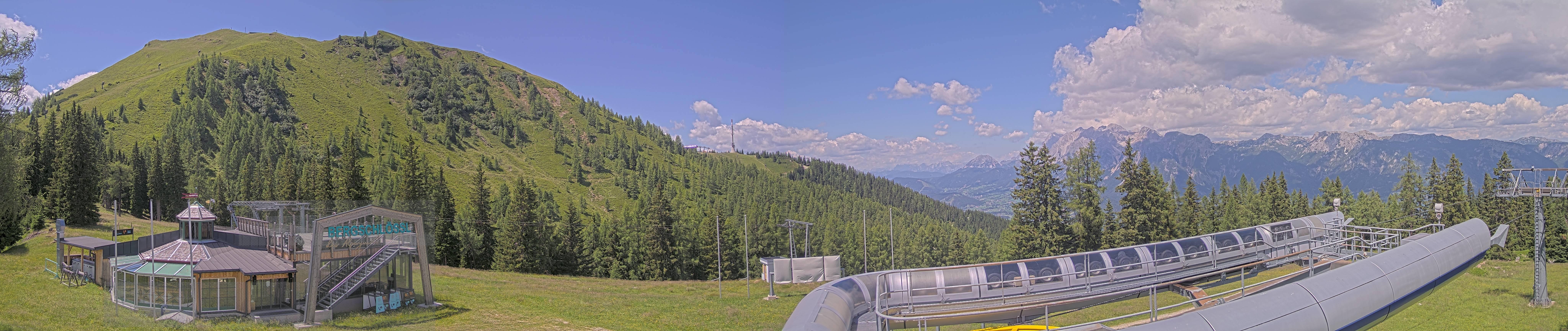 Archiv Foto Webcam Bergstation Höfi Express II (1821 m)