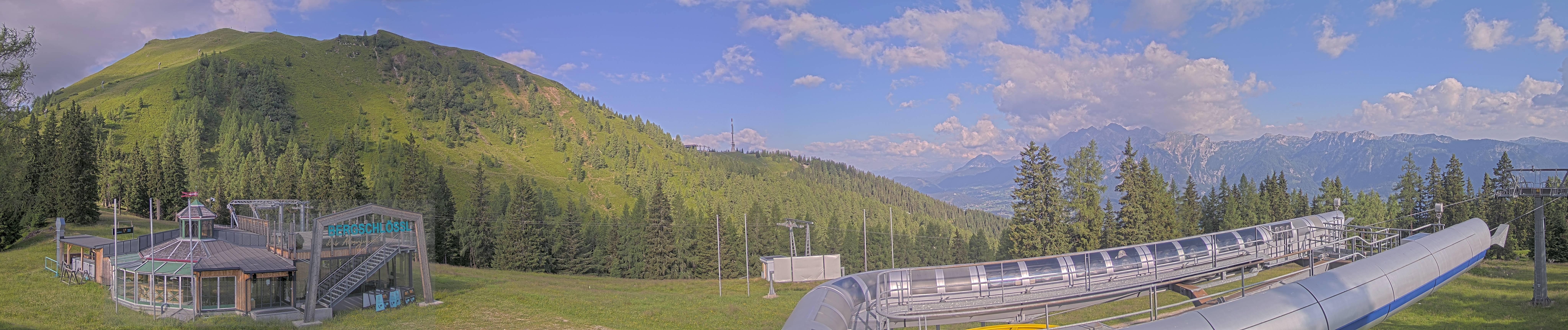 Archived image Webcam Top station Höfi Express II (1821 m)