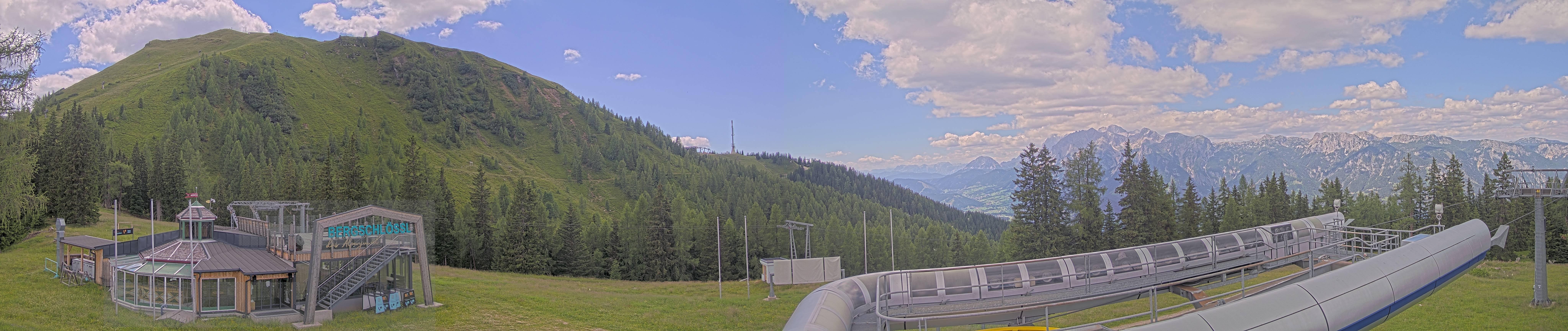 Archived image Webcam Top station Höfi Express II (1821 m)
