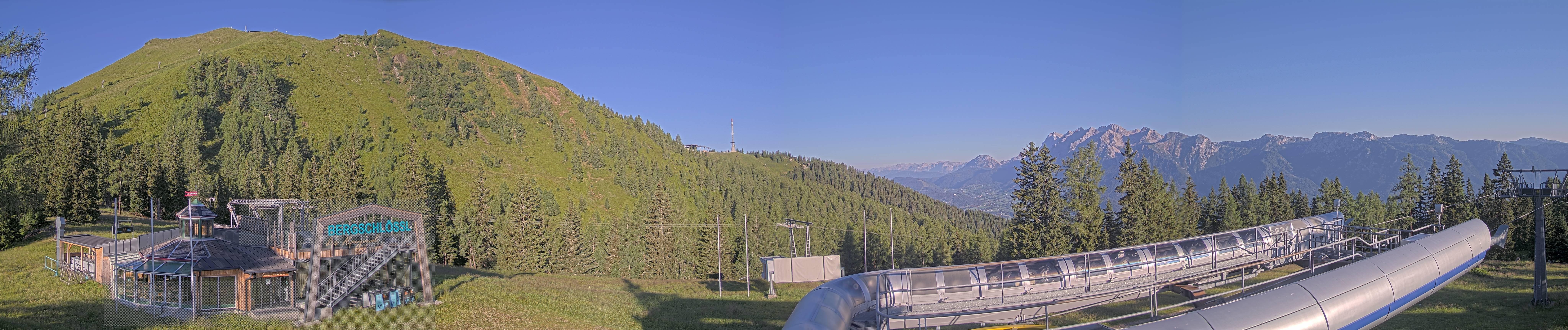 Archiv Foto Webcam Bergstation Höfi Express II (1821 m)