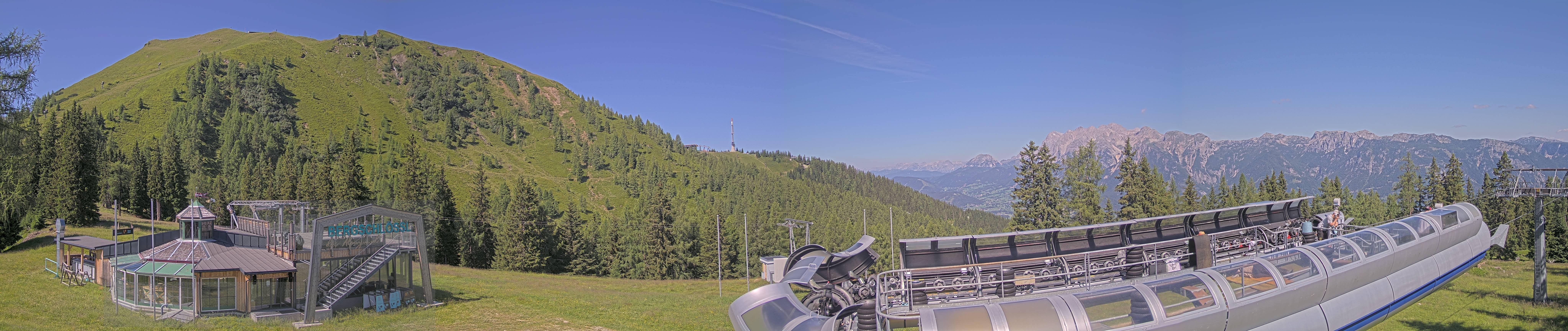 Archiv Foto Webcam Bergstation Höfi Express II (1821 m)