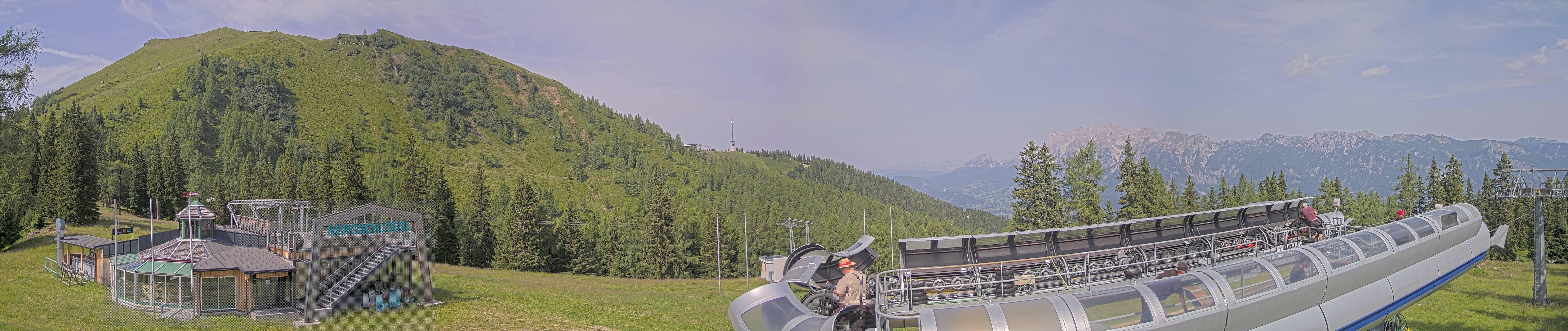 Archived image Webcam Top station Höfi Express II (1821 m)