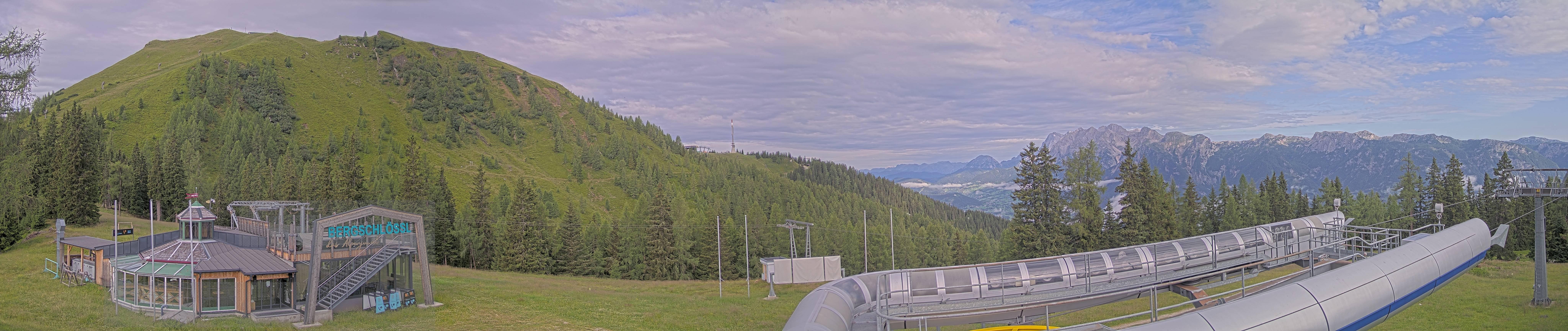 Archiv Foto Webcam Bergstation Höfi Express II (1821 m)