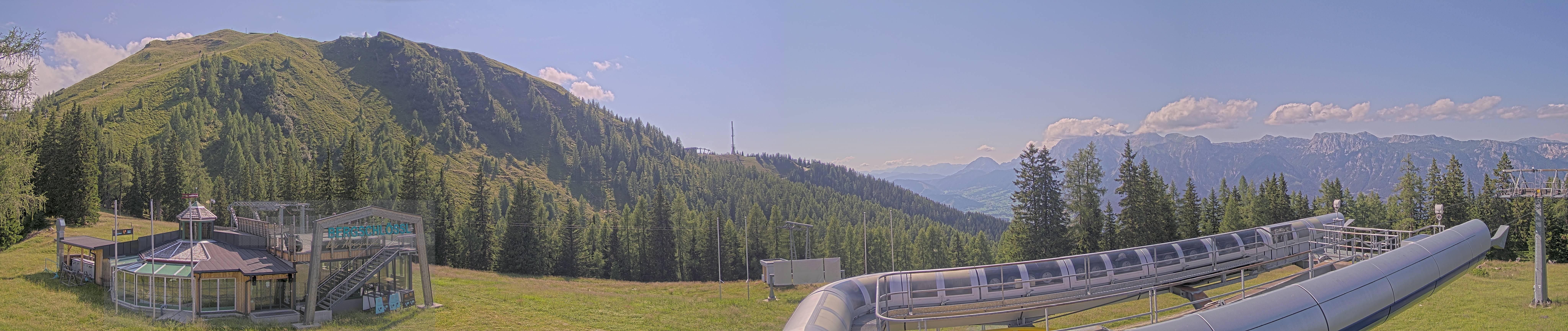 Archiv Foto Webcam Bergstation Höfi Express II (1821 m)