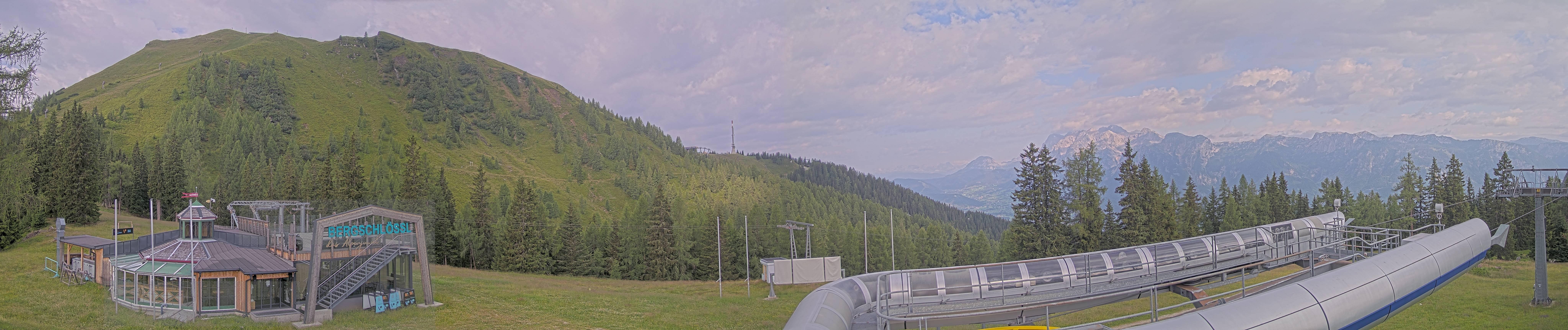 Archived image Webcam Top station Höfi Express II (1821 m)