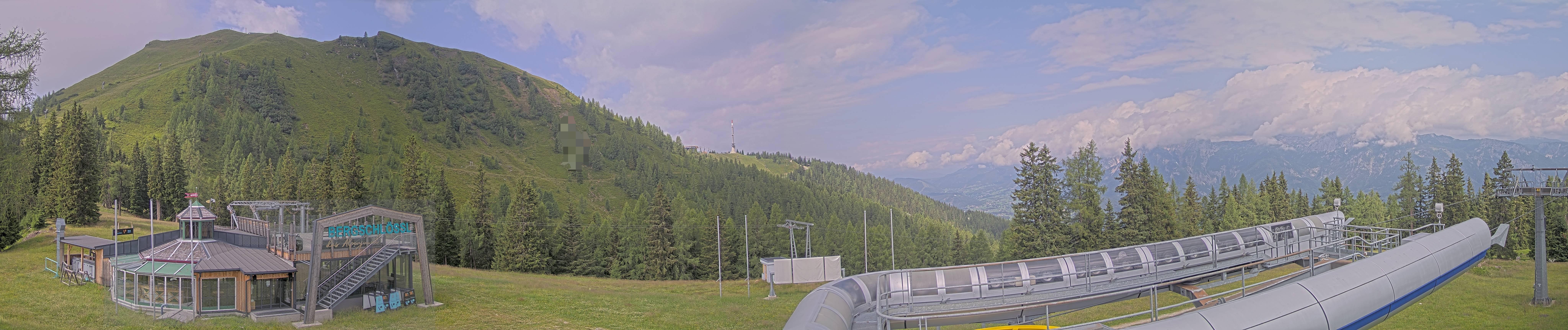 Archived image Webcam Top station Höfi Express II (1821 m)