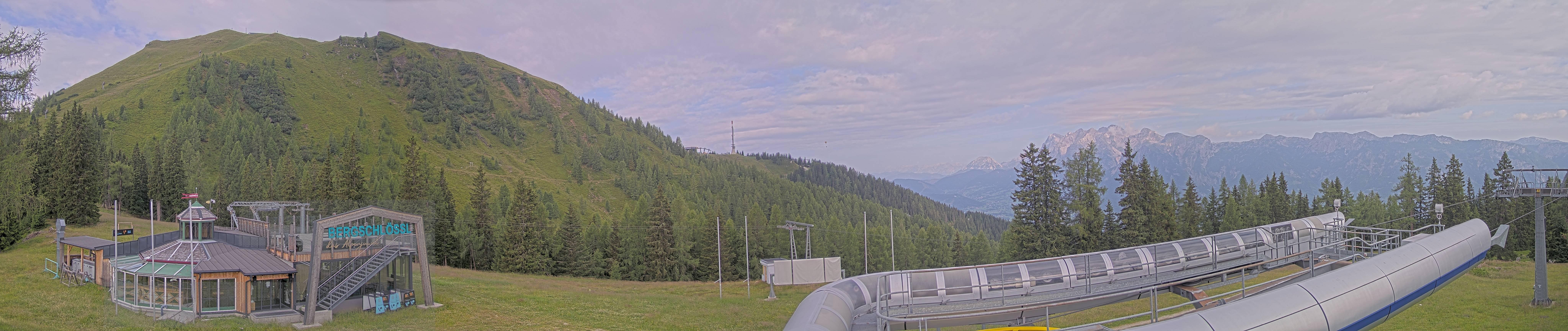 Archiv Foto Webcam Bergstation Höfi Express II (1821 m)
