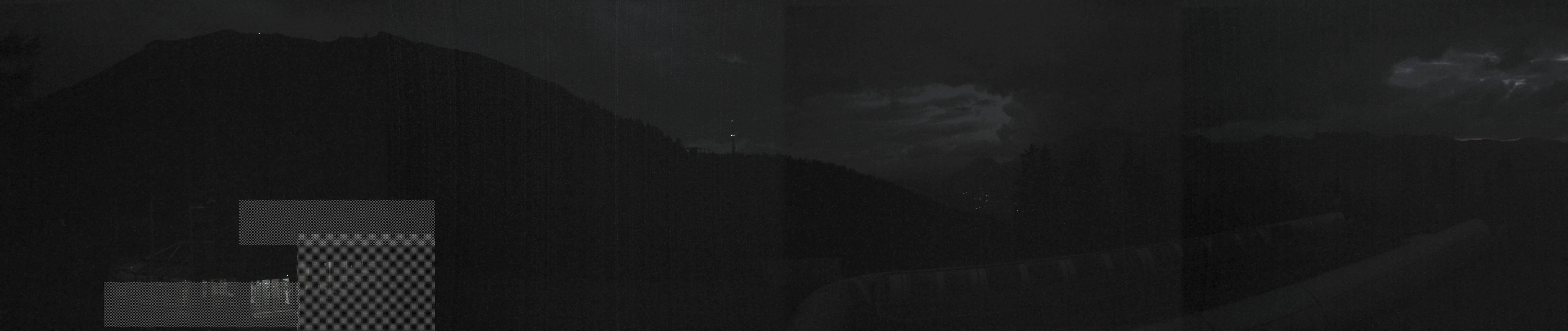 Archiv Foto Webcam Bergstation Höfi Express II (1821 m)