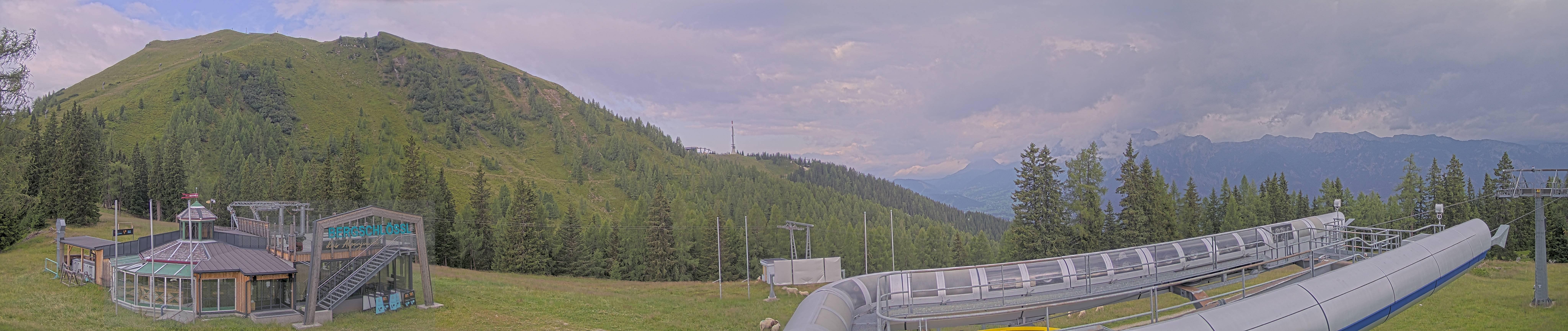 Archiv Foto Webcam Bergstation Höfi Express II (1821 m)