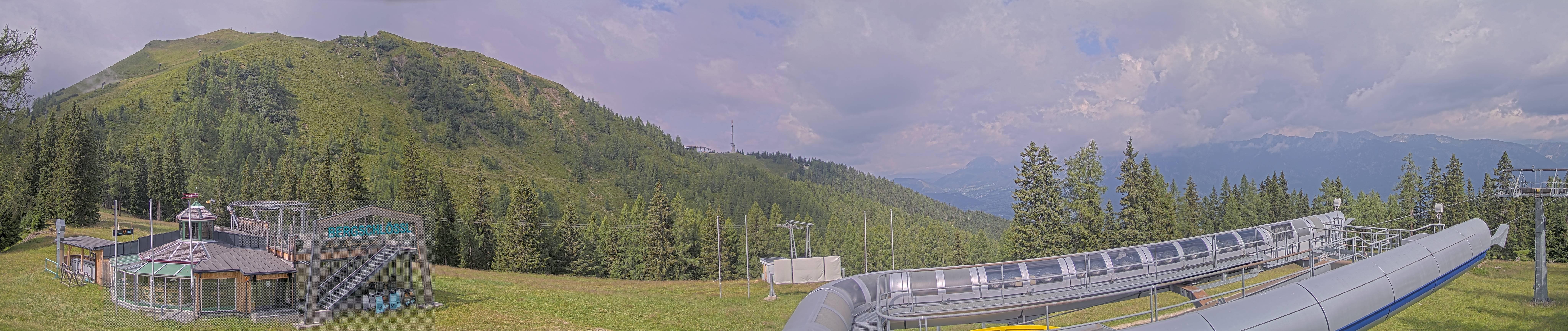 Archiv Foto Webcam Bergstation Höfi Express II (1821 m)