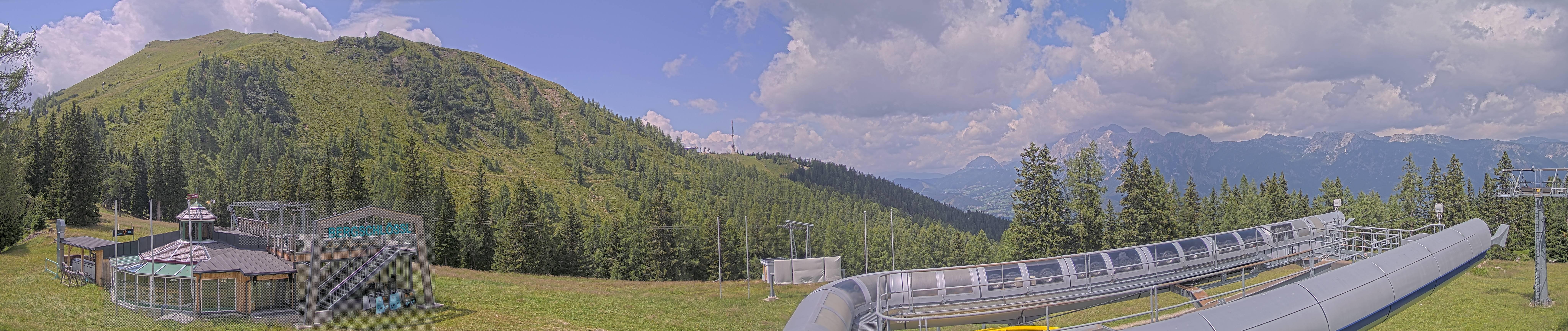 Archiv Foto Webcam Bergstation Höfi Express II (1821 m)