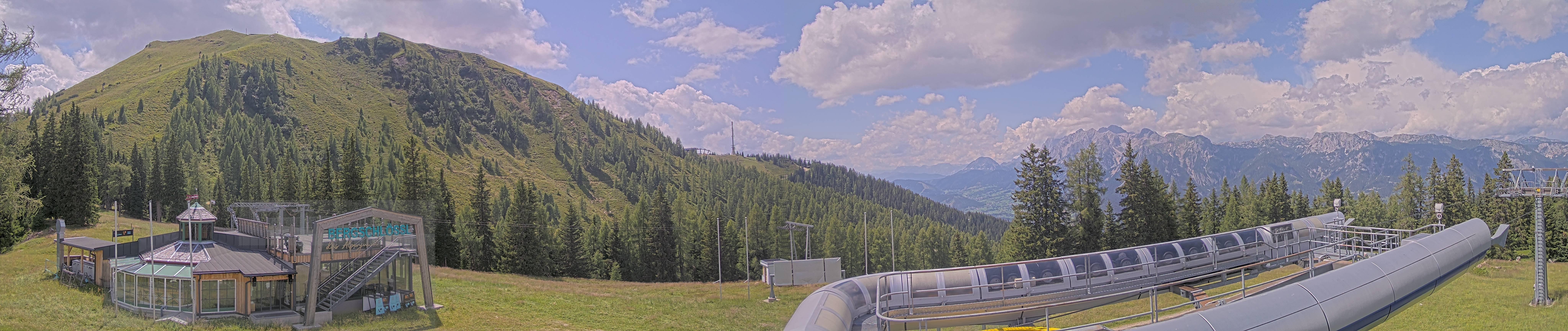 Archiv Foto Webcam Bergstation Höfi Express II (1821 m)