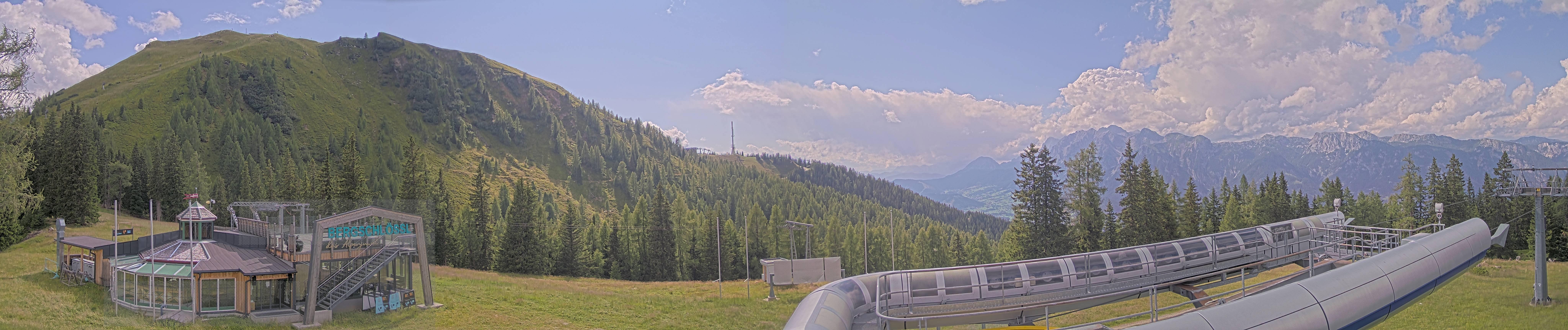 Archiv Foto Webcam Bergstation Höfi Express II (1821 m)