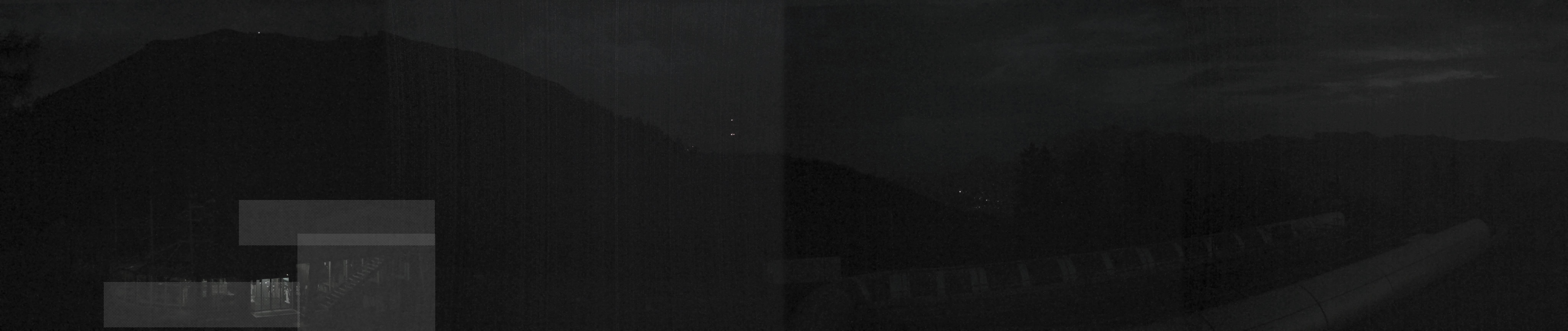 Archiv Foto Webcam Bergstation Höfi Express II (1821 m)