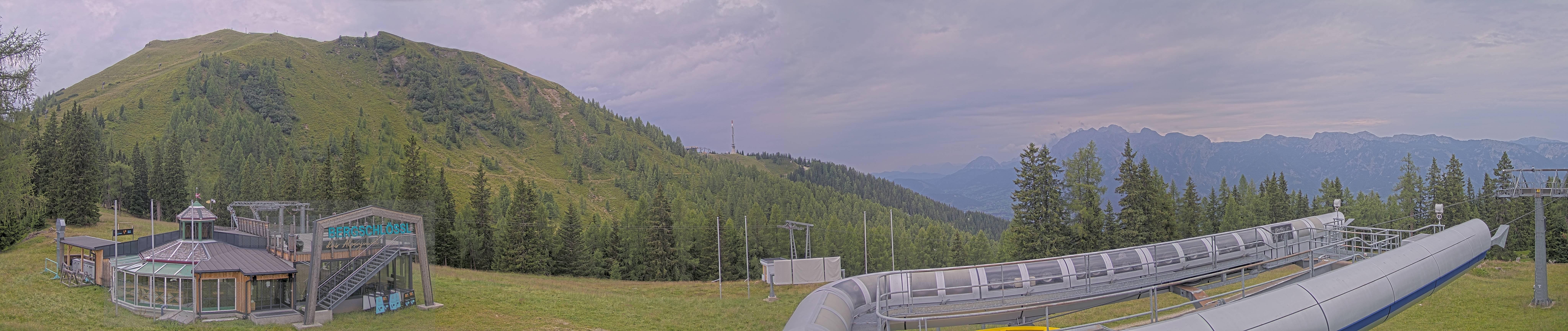 Archiv Foto Webcam Bergstation Höfi Express II (1821 m)