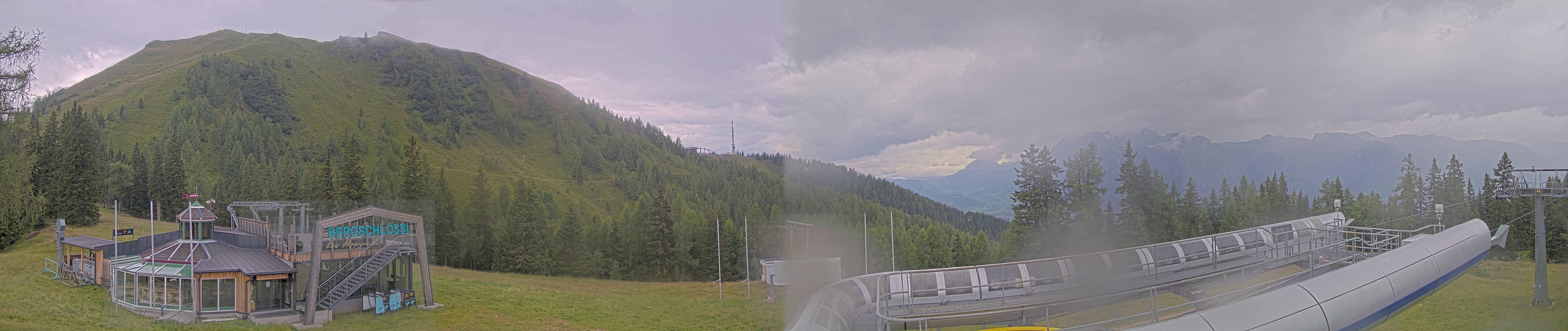Archiv Foto Webcam Bergstation Höfi Express II (1821 m)