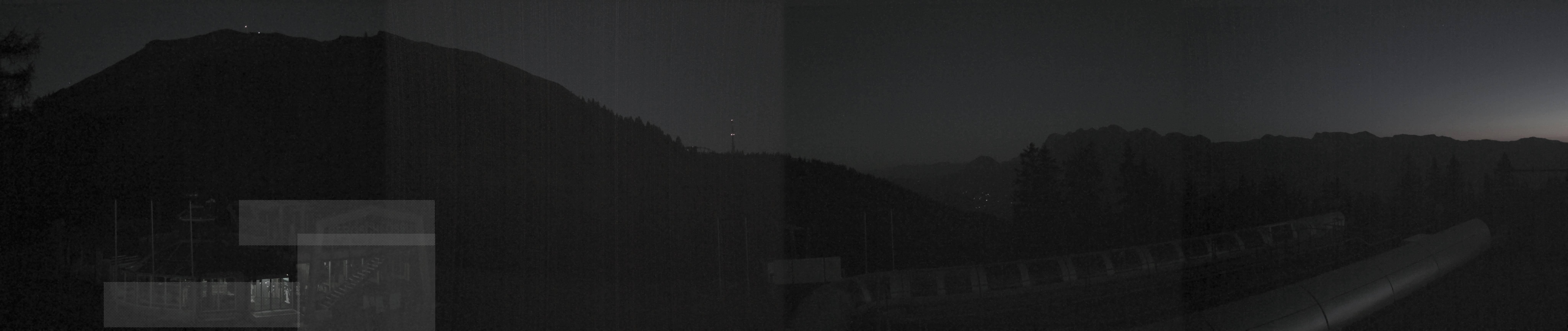 Archiv Foto Webcam Bergstation Höfi Express II (1821 m)