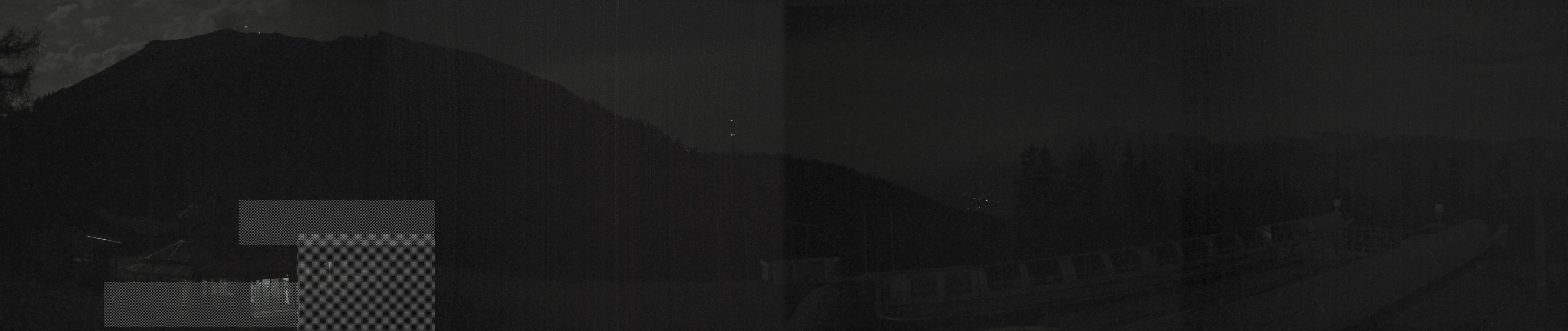 Archived image Webcam Top station Höfi Express II (1821 m)