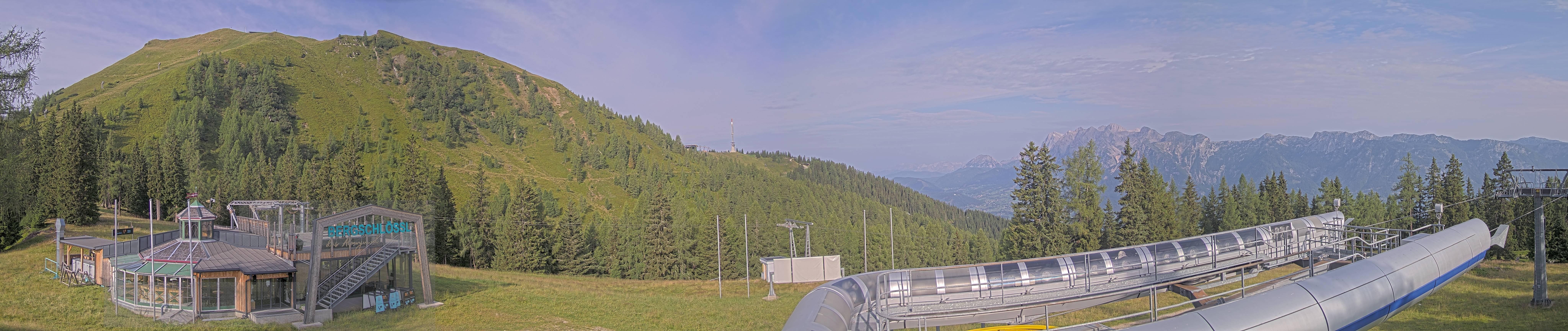 Archived image Webcam Top station Höfi Express II (1821 m)