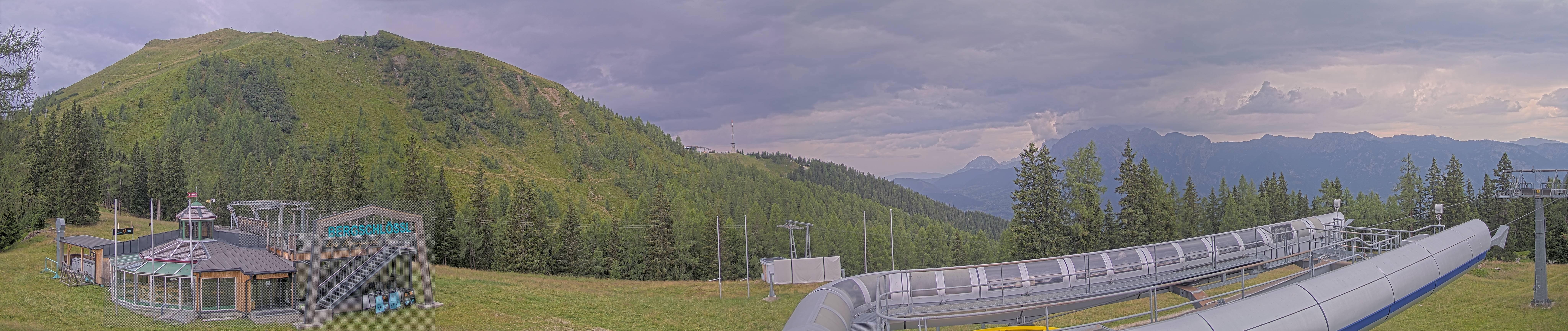 Archived image Webcam Top station Höfi Express II (1821 m)