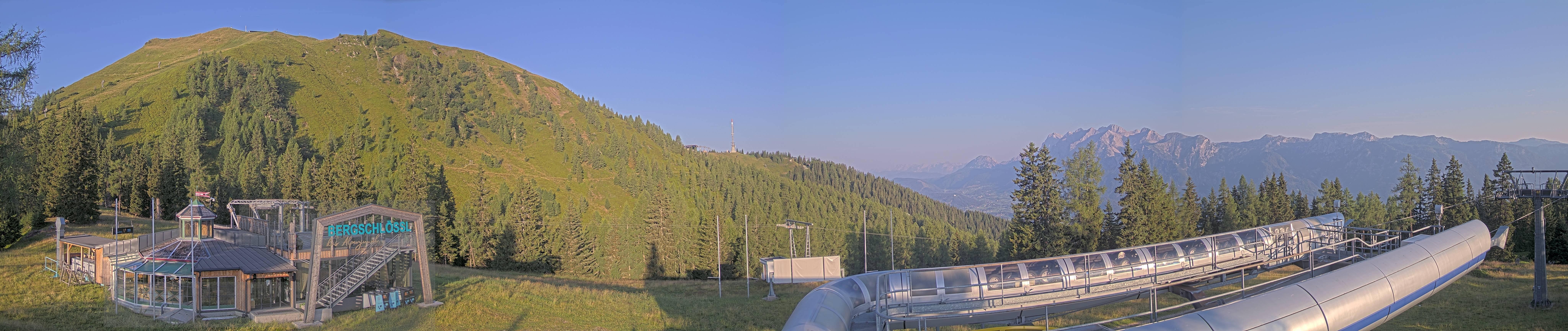 Archiv Foto Webcam Bergstation Höfi Express II (1821 m)