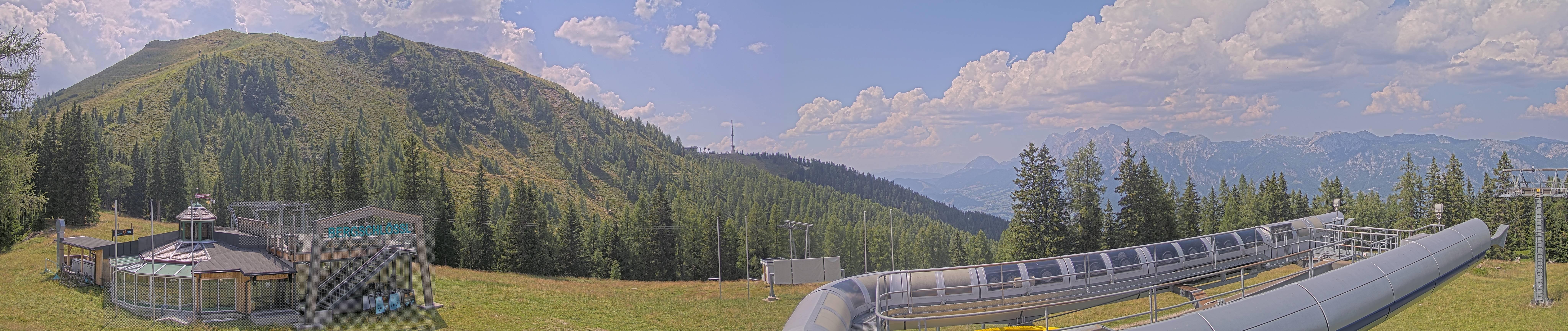 Archiv Foto Webcam Bergstation Höfi Express II (1821 m)