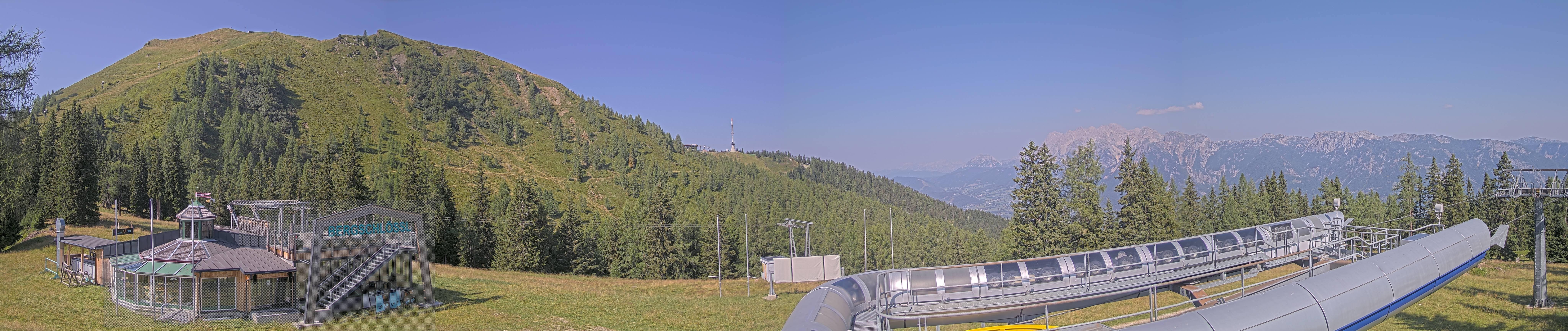 Archiv Foto Webcam Bergstation Höfi Express II (1821 m)