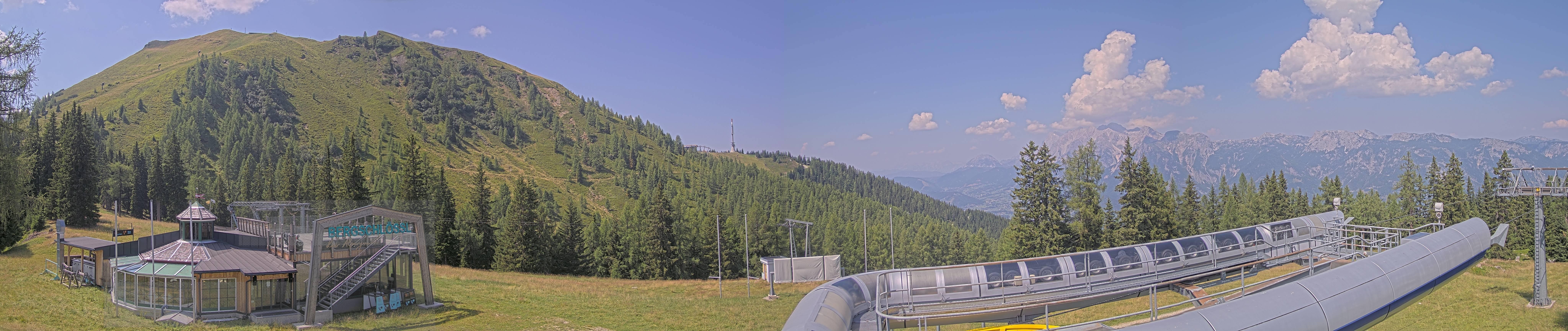 Archiv Foto Webcam Bergstation Höfi Express II (1821 m)