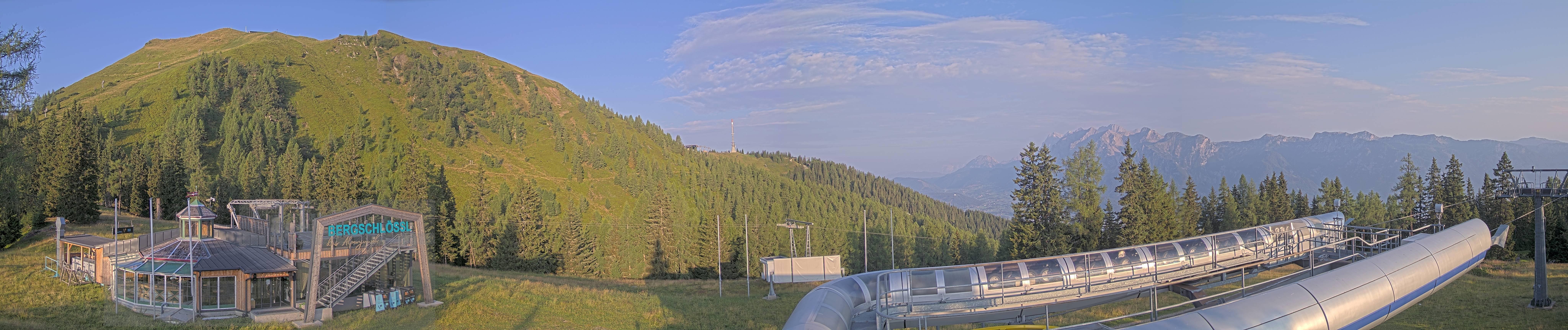 Archiv Foto Webcam Bergstation Höfi Express II (1821 m)