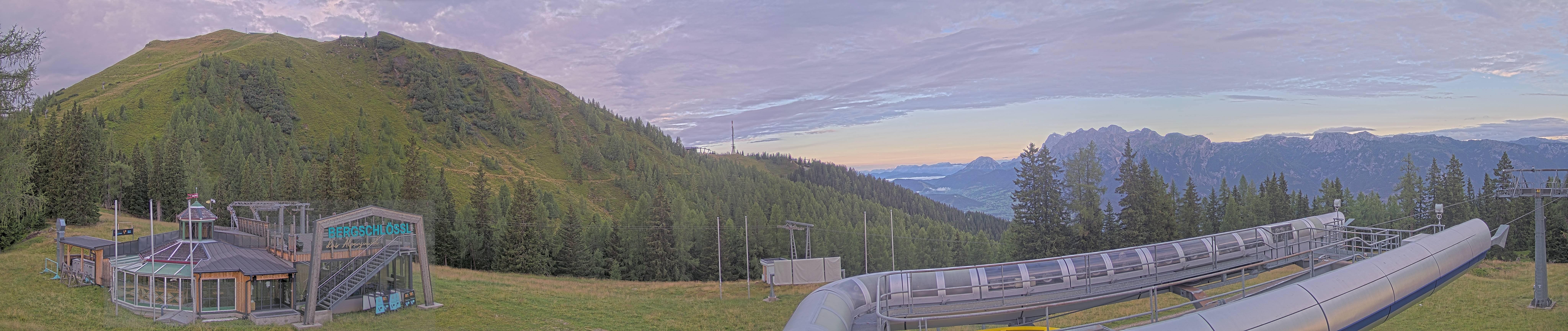 Archived image Webcam Top station Höfi Express II (1821 m)