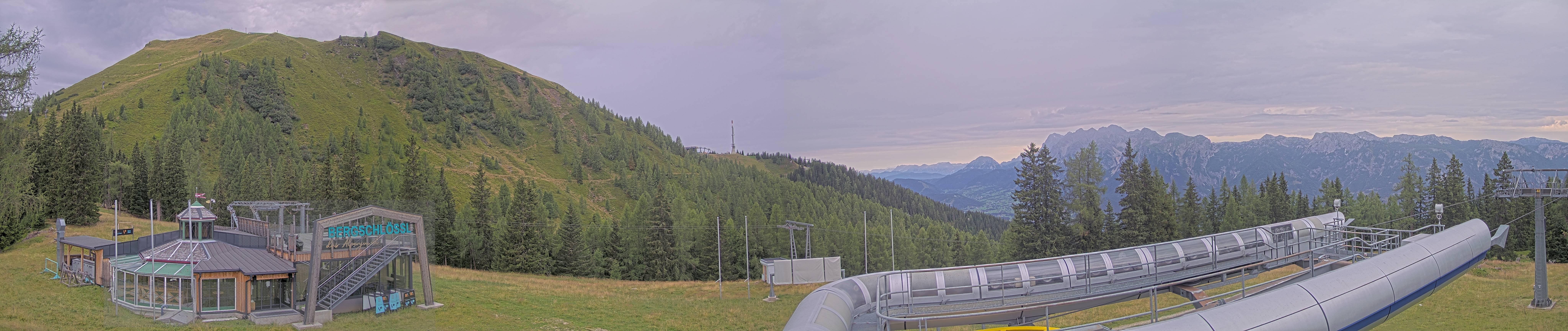 Archiv Foto Webcam Bergstation Höfi Express II (1821 m)