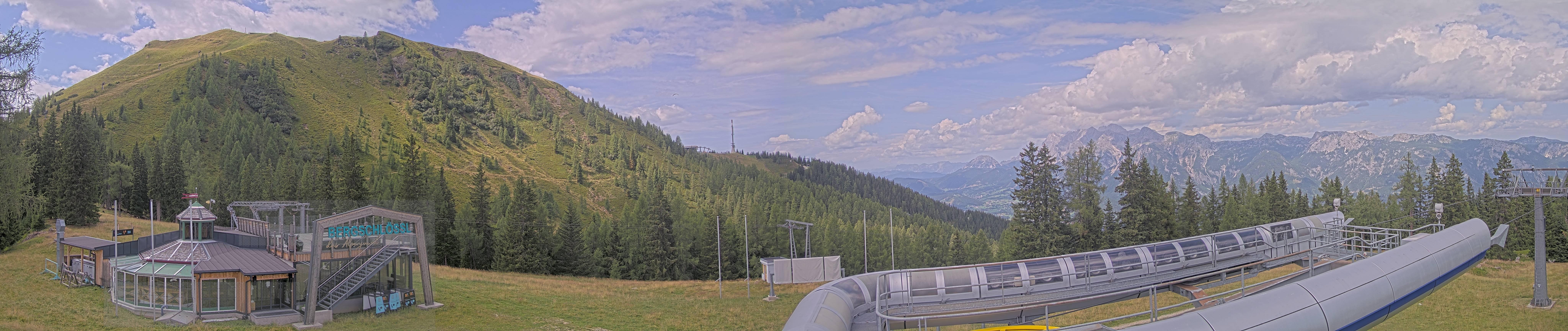 Archiv Foto Webcam Bergstation Höfi Express II (1821 m)